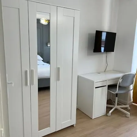 Apartment Beau Duplex Au Centre Ville. *